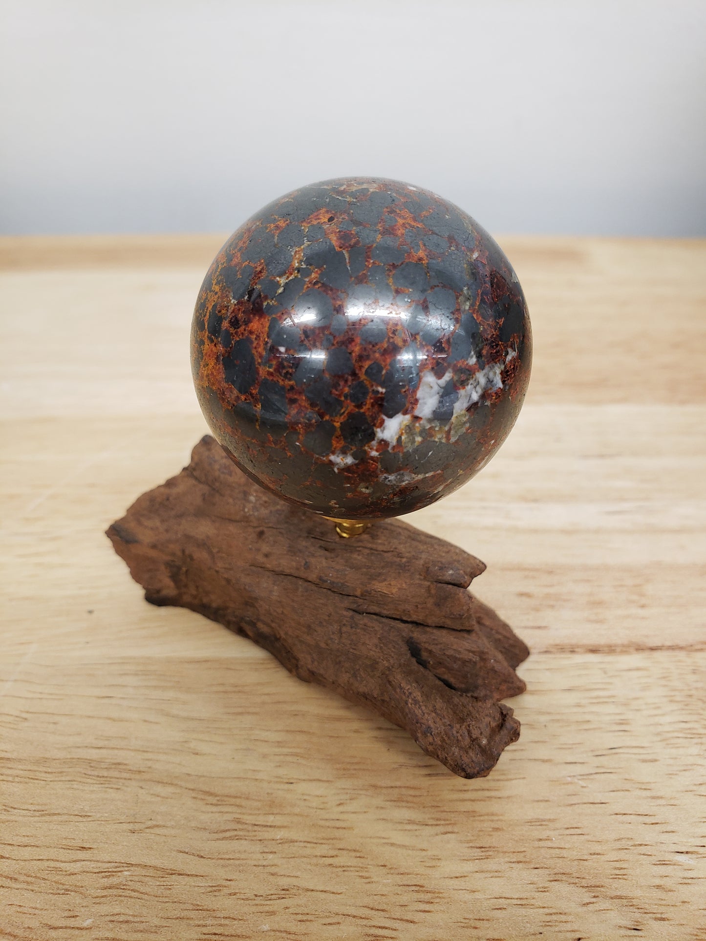 Willemite Sphere