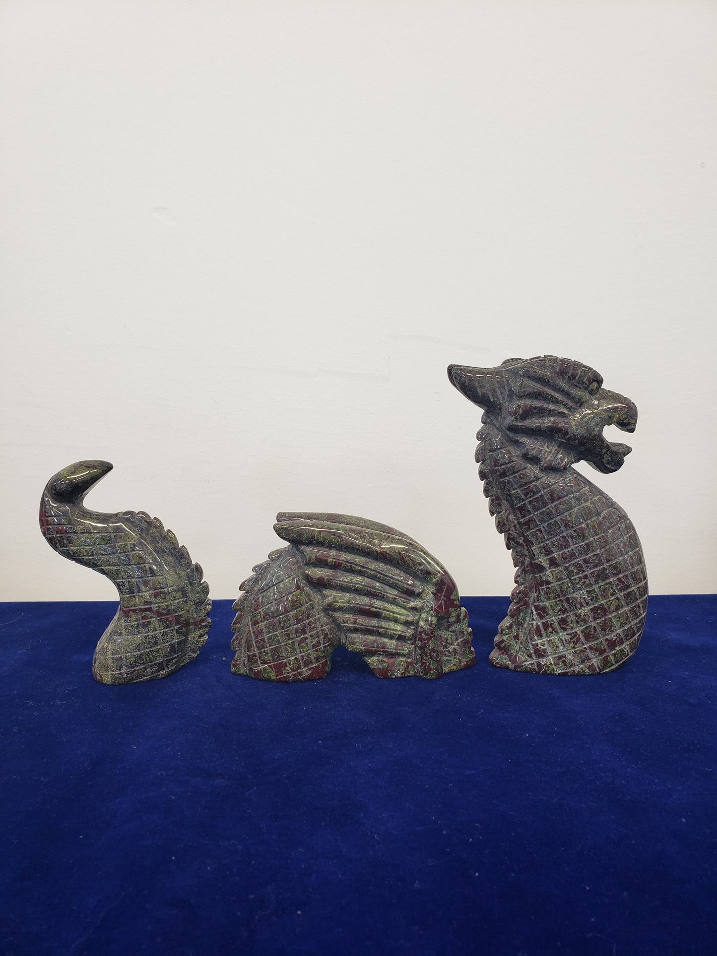 Dragon Blood Dragon 3 Piece Set Carving