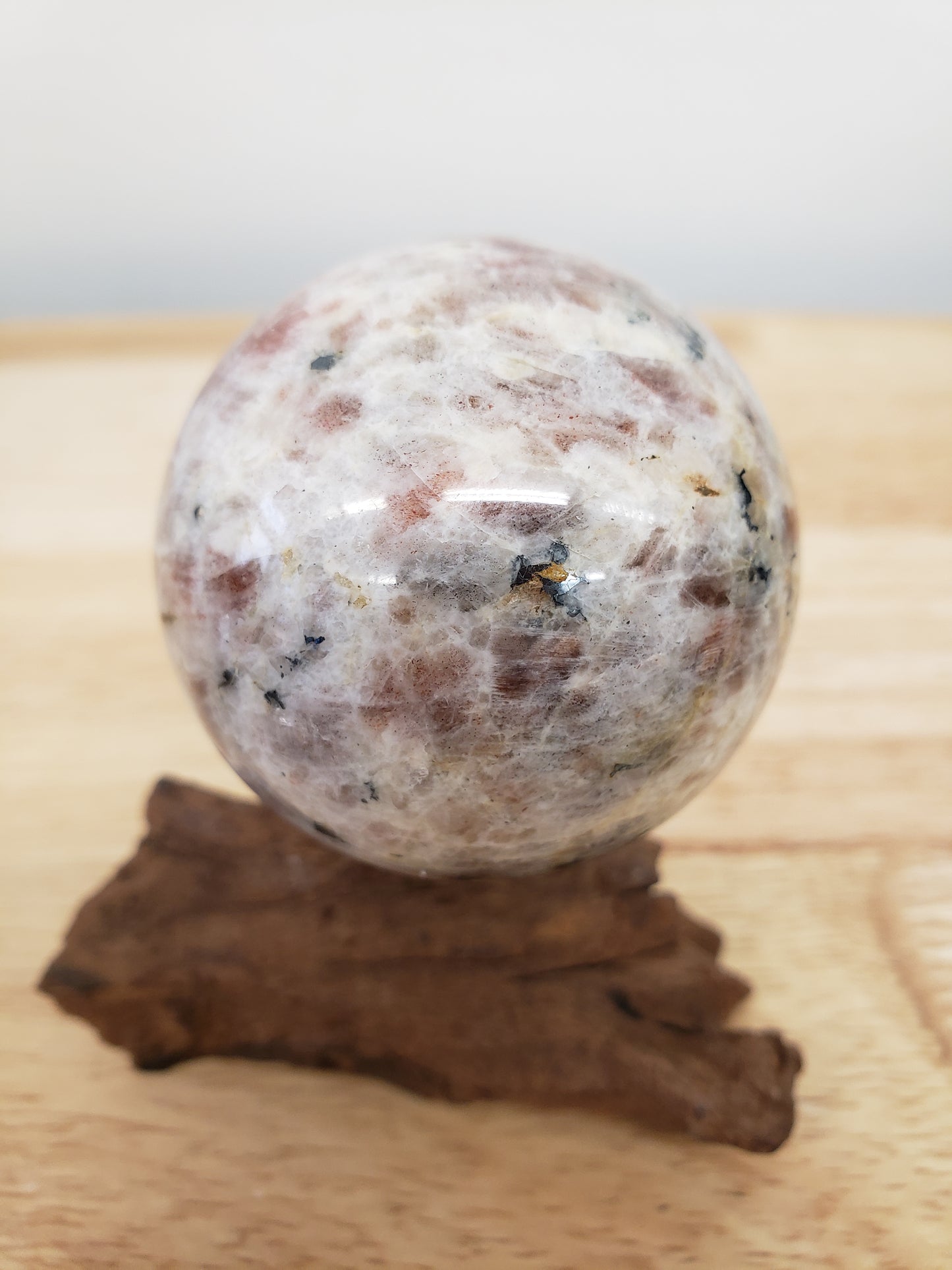Sunstone Spheres