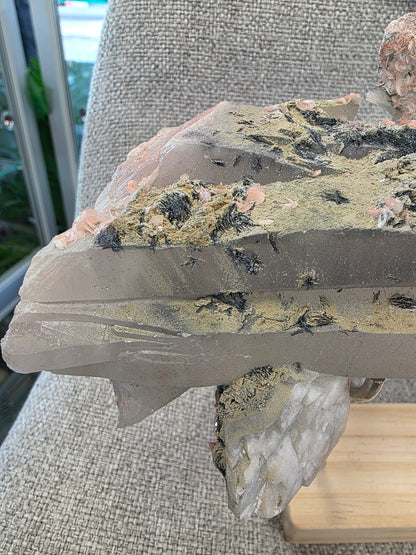 Mongolian Chlorinated Quartz With Black Hematite and pink Calcite Inclusions