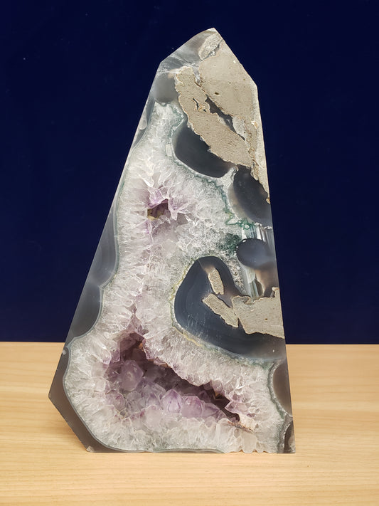 Amethyst Druzey Agate Point