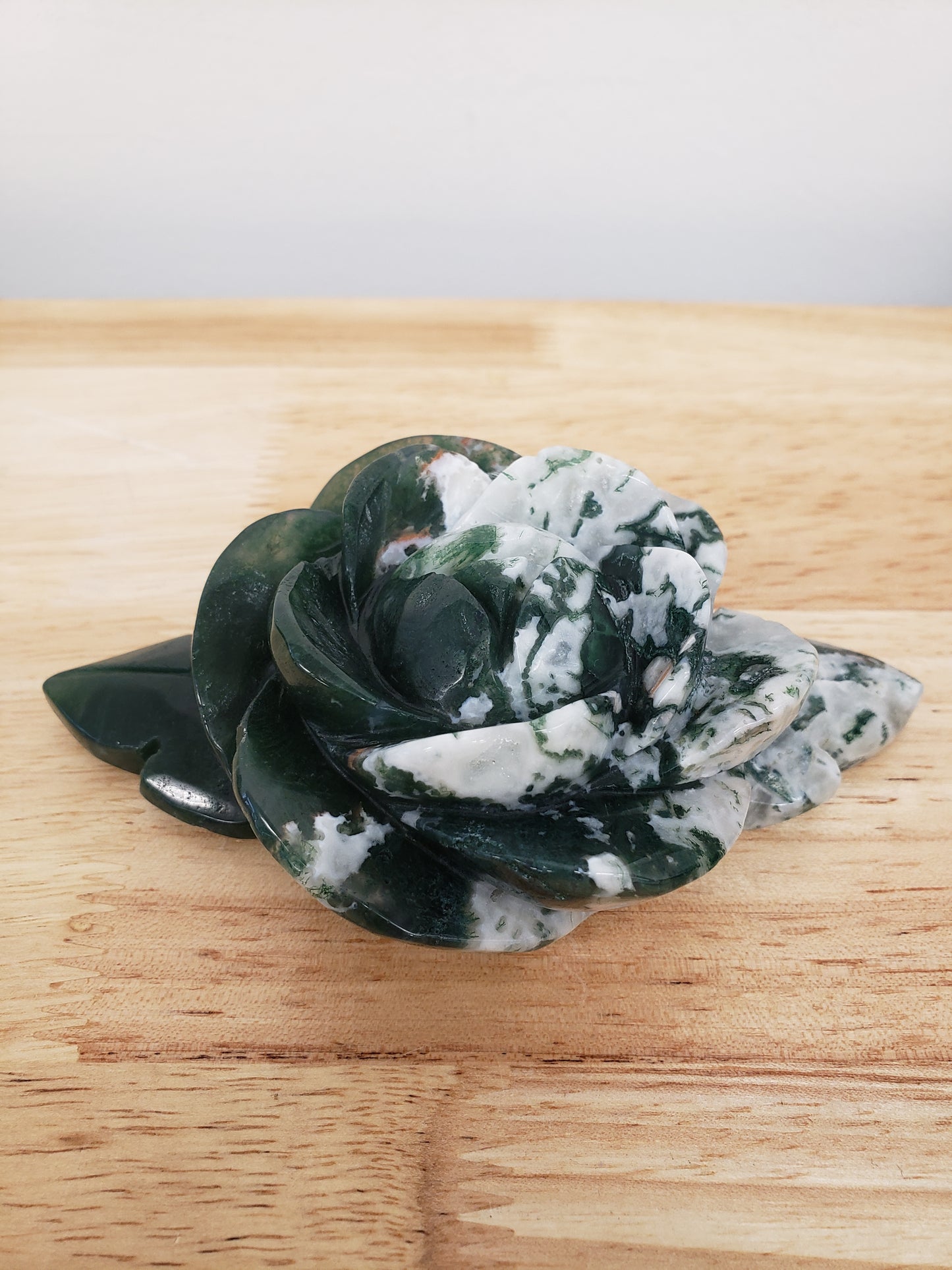 Moss Agate Flower Carving