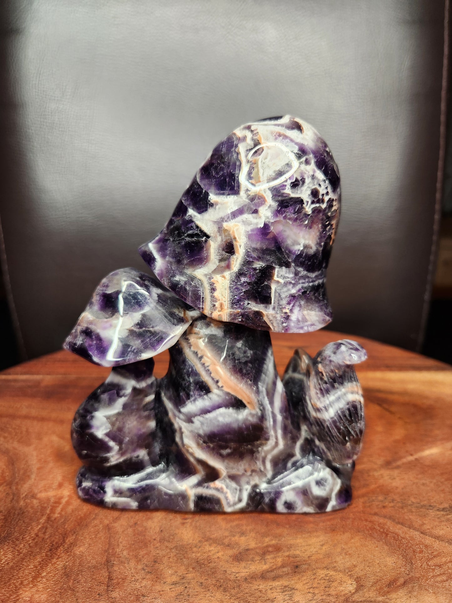Dream Amethyst Mushroom Carving