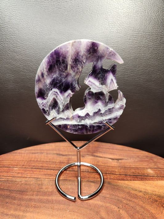 Dream Amethyst Cat on the Moon Carving