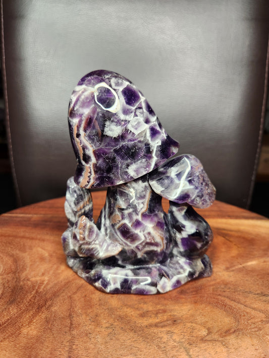 Dream Amethyst Mushroom Carving